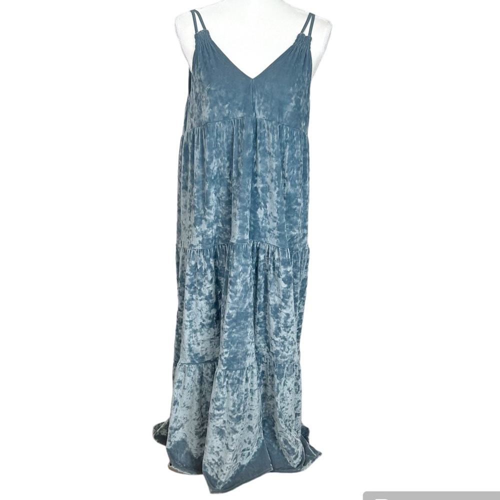 Aerie ice blue velvet spaghetti strap tiered dress